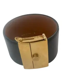<p><span><strong>CELINE</strong></span></p><p><span>Minimal leather bracelet</span></p>